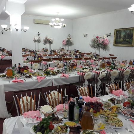 Hotel Dubrava بولتافا المظهر الخارجي الصورة