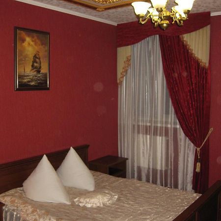Hotel Dubrava بولتافا المظهر الخارجي الصورة